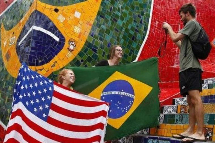 Turistas-Americanos-Brasil (foto M&E)