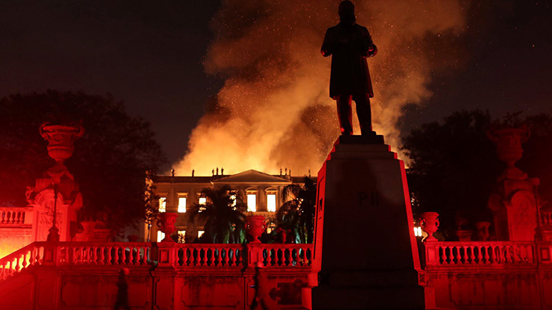 Brasil perde Museu Nacional no Rio de Janeiro para as chamas