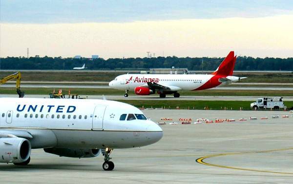 Avianca Brasil anuncia parceria com United Airlines