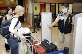 A respeito do Controle Sanitário de Viajantes em Fronteiras