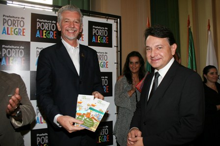 Porto Alegre lança Guia de Línguas para profissionais do turismo