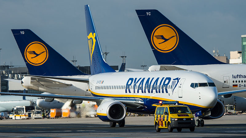Ryanair reduziu o número de voos cancelados pela greve na sexta-feira