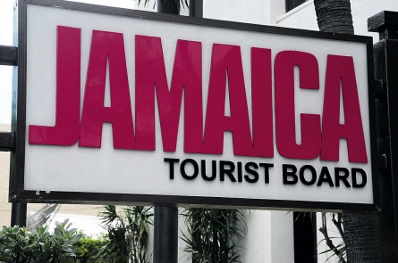 Jamaica investe para aumentar número de turistas