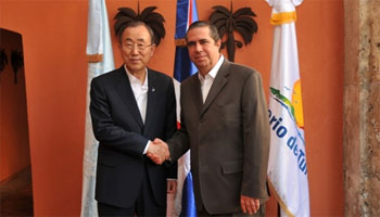 Ban Ki-Moon visitou o casco histórico de Santo Domingo