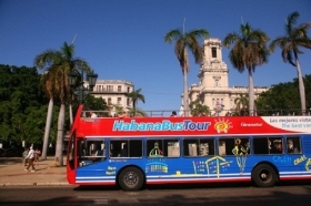 Operadores turísticos franceses visitam polos turísticos cubanos