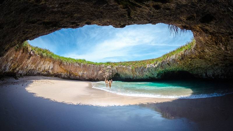Praia do Amor e Praia Paraíso entre favoritas de cientes