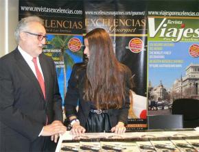 Ramón del Cid, Primeiro Tenente de Prefeito, visita o Stand de Excelências em FVAM 2013. Uma feira que se desfruta com alegria